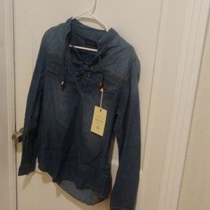 Cute tapered jean long sleeve top